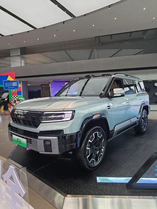广州南沙区景冠翔企业管理咨询比亚迪方程豹硬派越野的爆款，英菲尼迪35周年与你共成长